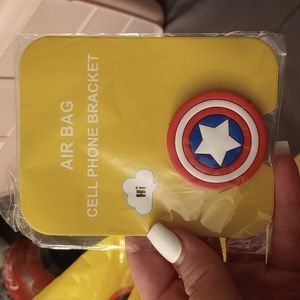 FREE Captain America shield pop socket phone stand (FREE)